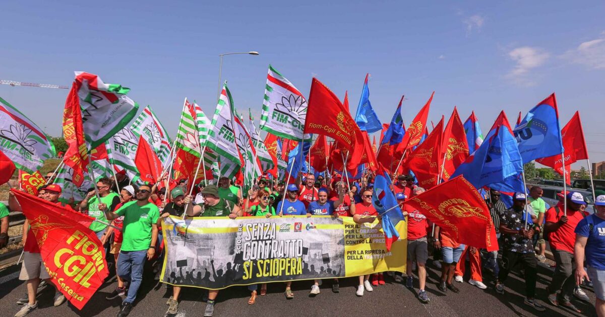 Rinnovo contratto metalmeccanici 2025-2028: aumento 205 euro e nuove tutele