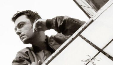 Hit parade, Tiziano Ferro vola in vetta alla classifica - Musica