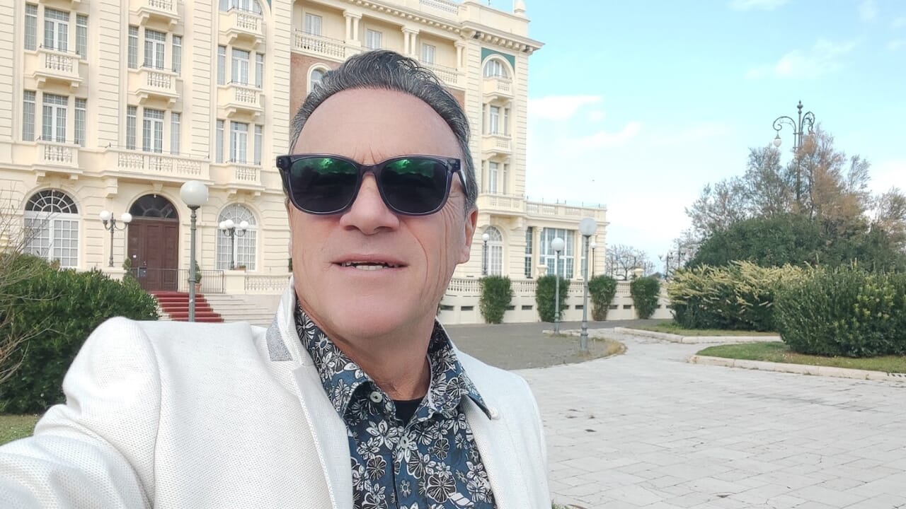 un augurio in musica per il 2026. Videoclip girato a Cesenatico