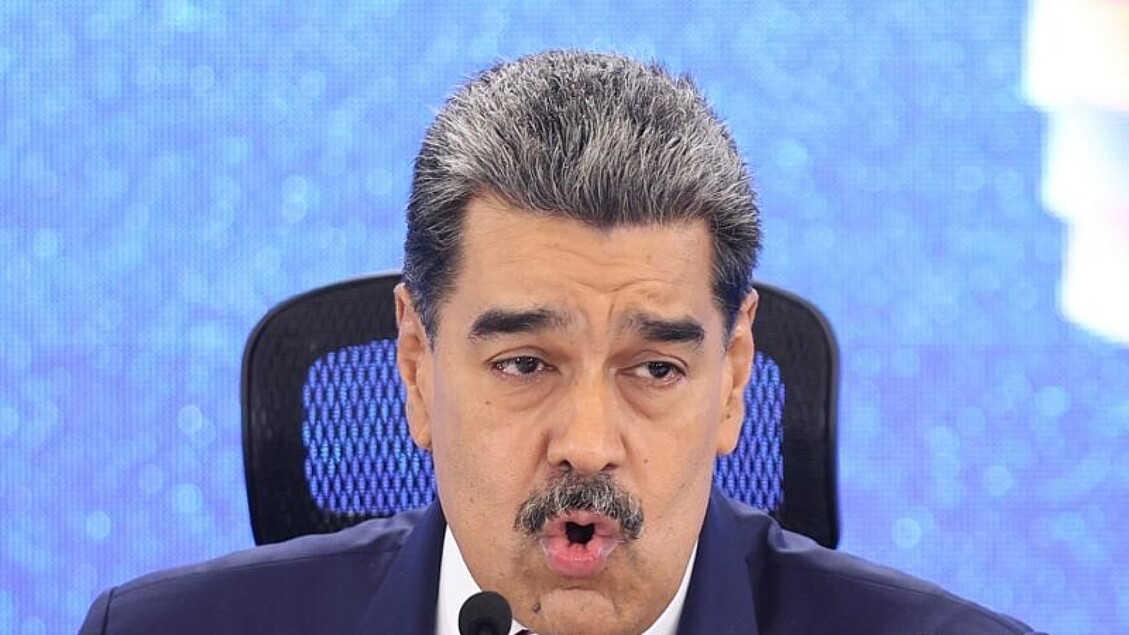 Trump: 'Maduro ha i giorni contati'. Il presidente venezuelano: 'abbiamo abbattuto due aerei del narcotraffico' - America Latina