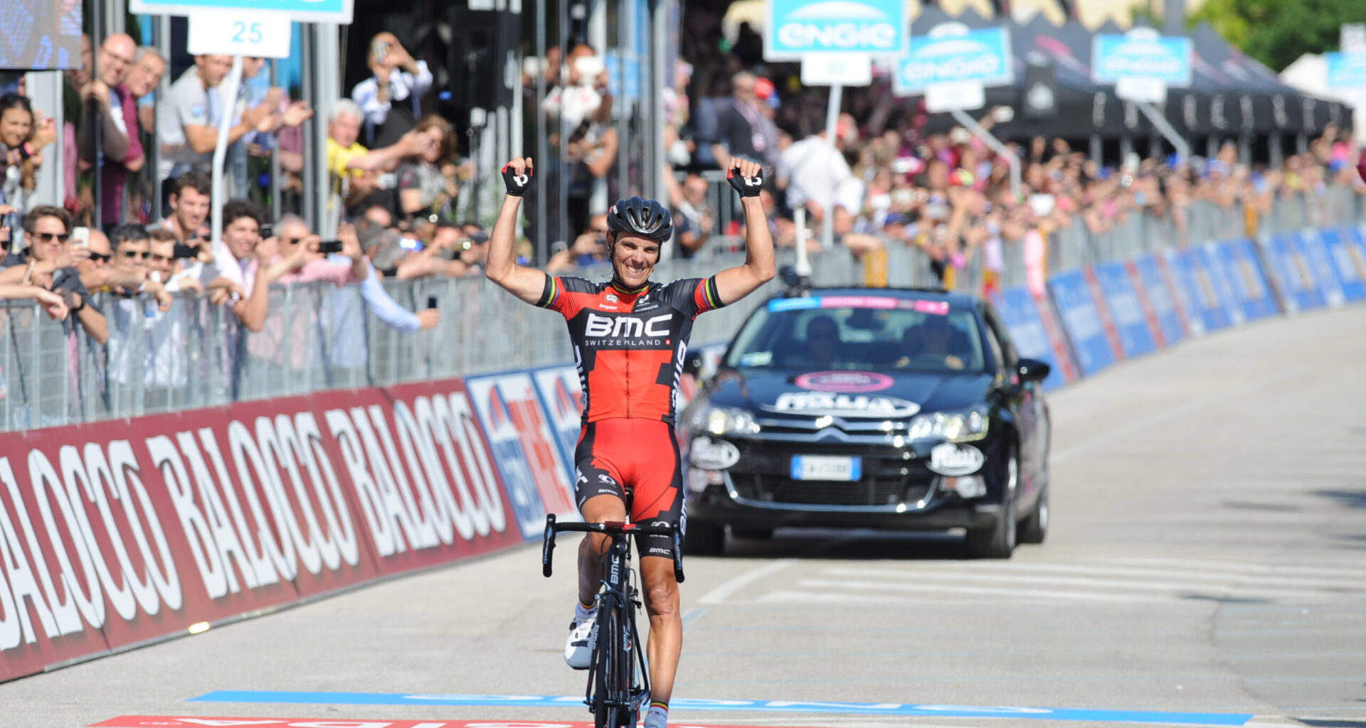 Giro d'Italia 2026, confermato un arrivo di tappa a Verbania durante la seconda settimana: niente Mottarone, sarà giornata da attaccanti