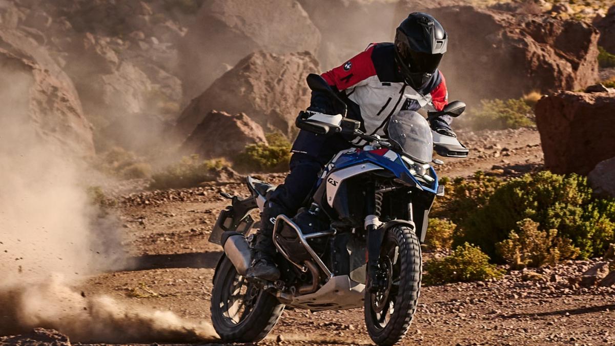 Bmw R 1300 GS: come funziona l'offerta da 130 euro al mese