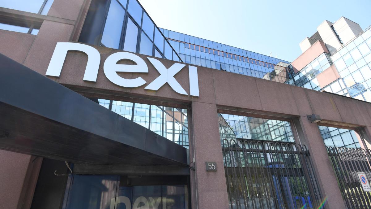 Nexi, Cdp punta a salire comprando il 3,2% dai fondi: la partita della rete interbancaria