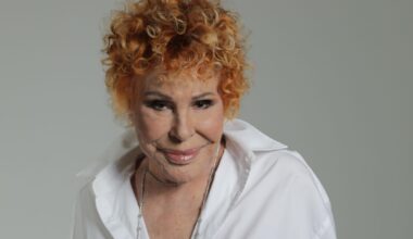 L'ultima intervista al Corriere di Ornella Vanoni: «Quando Paoli si sparò, andai da lui di notte. Ho avuto tanti uomini ma ne ho amati 4. E voglio decidere io quando andarmene»