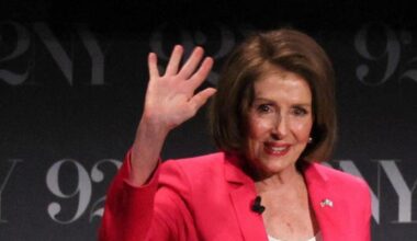 Nancy Pelosi si ritira dalla politica dopo 39 anni al Congresso Usa: «Il mio cuore è colmo di gratitudine»