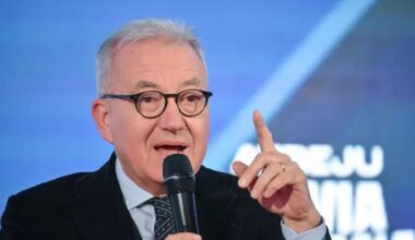 Alfredo Mantovano: «Sentenze stupefacenti sulla droga, uso personale anche di fronte a qualche chilo di sostanza»