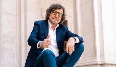 Claudio Cecchetto: «Gli 883 devono ringraziare l'energia di Mauro Repetto: Jovanotti è un poeta, io lo capii, per gli altri era uno scalmanato»