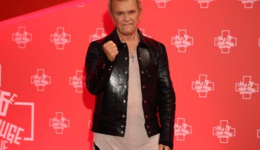 Billy Idol compie 70 anni: le origini del soprannome, non si è mai sposato, 7 segreti