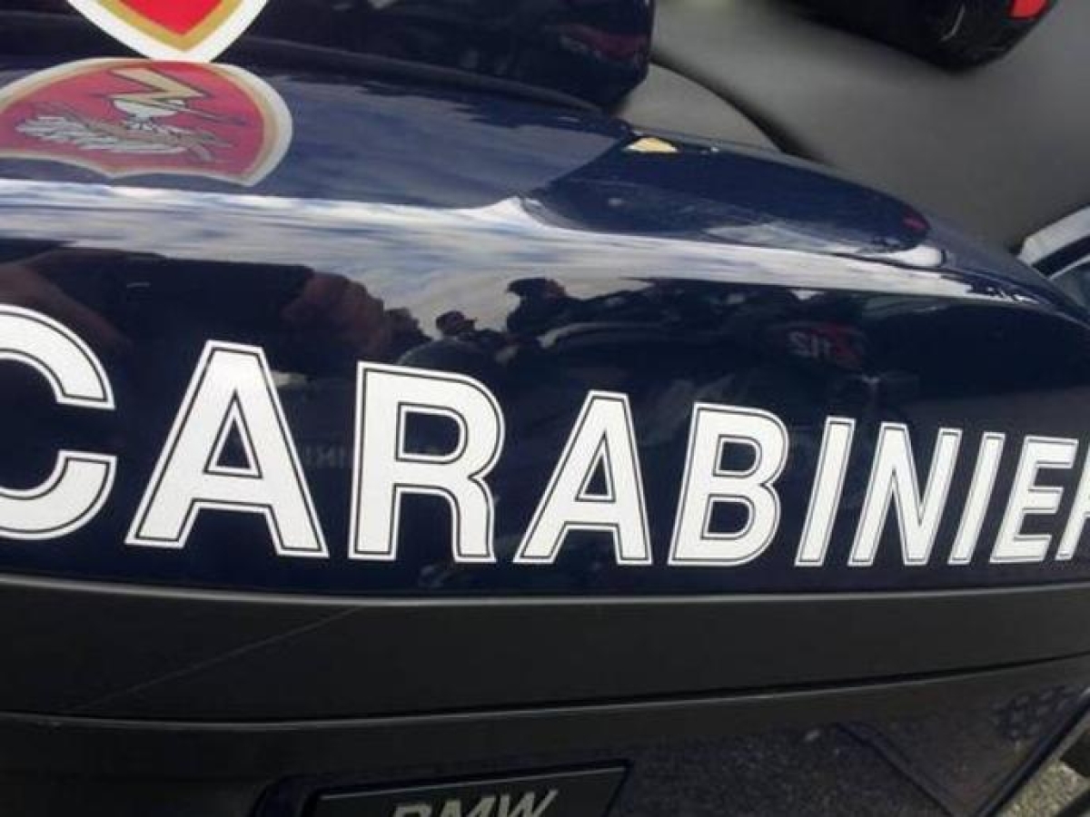 Scomparsa da due settimane, la 18enne di Ferrara ha chiamato i familiari: «Sto bene»