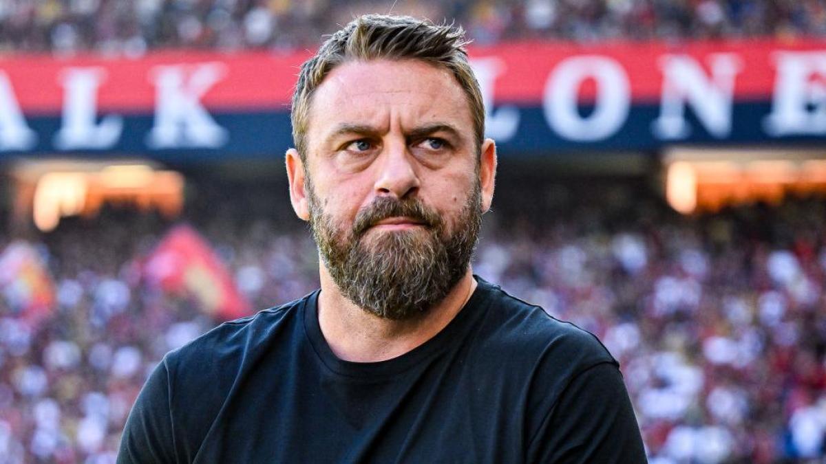 Genoa, De Rossi sarà il nuovo allenatore: domani la firma
