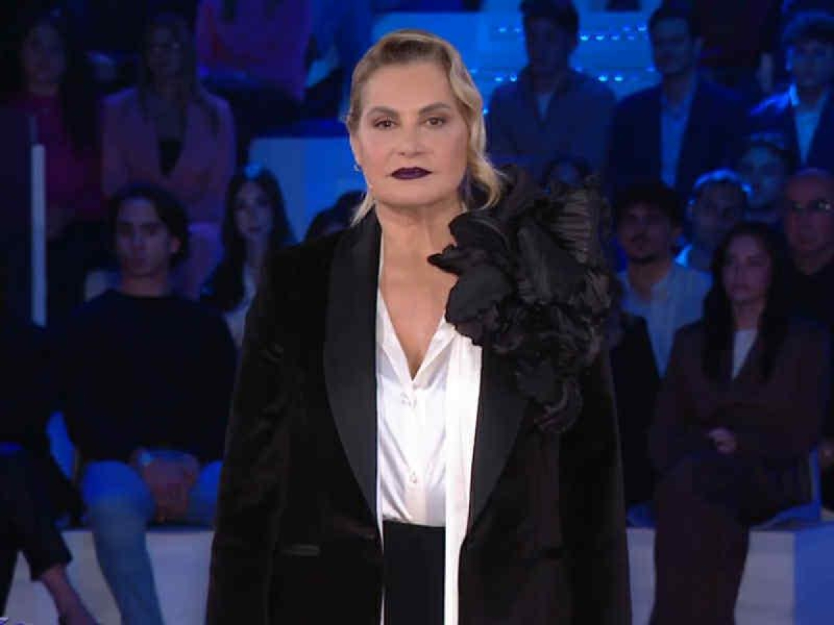 Da Grande Fratello a Grande Flop: giovedì il minimo storico di share, ma la crisi è in atto da tempo (e Simona Ventura non è riuscita a resuscitare il reality)