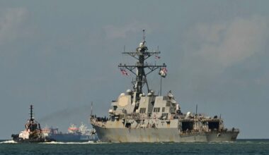 Così gli Usa sono pronti a colpire il Venezuela con navi d'assalto e 4.500 marines. Obiettivi: porti, laboratori (e forse agevolare un golpe)