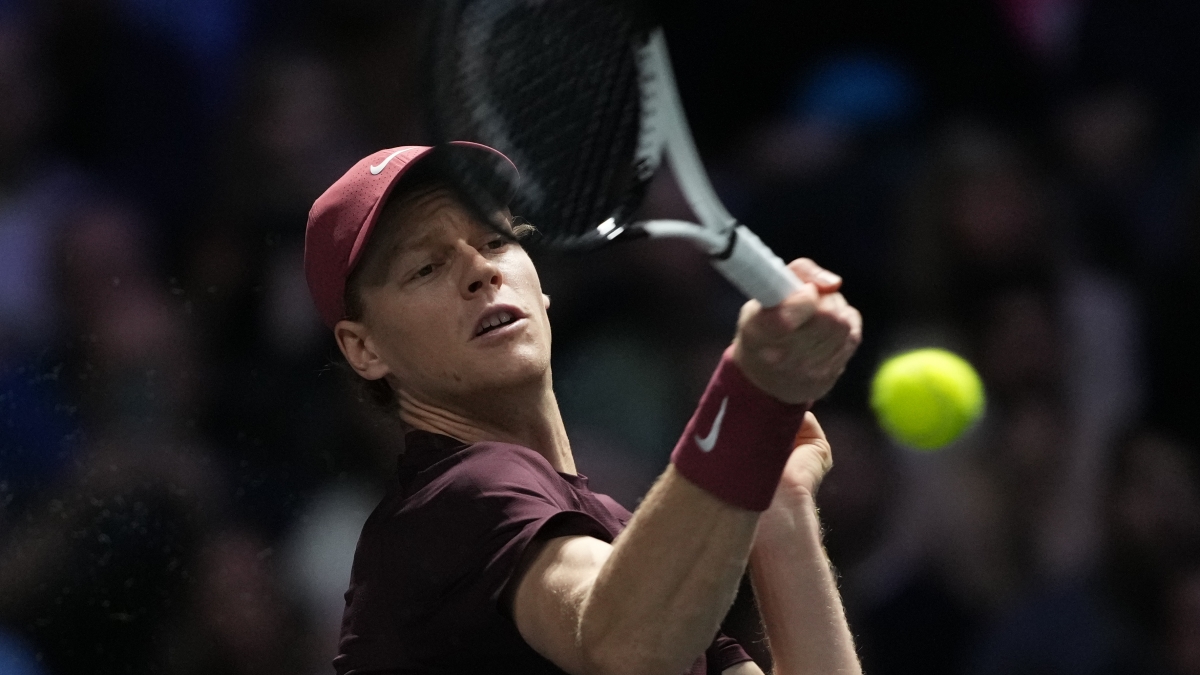 Dove vedere Sinner-Auger Aliassime nella finale del Masters 1000 di Parigi in tv e streaming