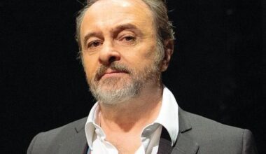 Natalino Balasso: «Guccini sentì le mie canzoni e disse: "meglio se fai il comico". Lasciai Zelig quandi capii che non si poteva più osare»