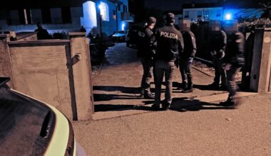 Rovigo, spara al ladro nella villa ma non è indagato grazie alle nuove norme. Meloni: «Difesa sempre legittima»