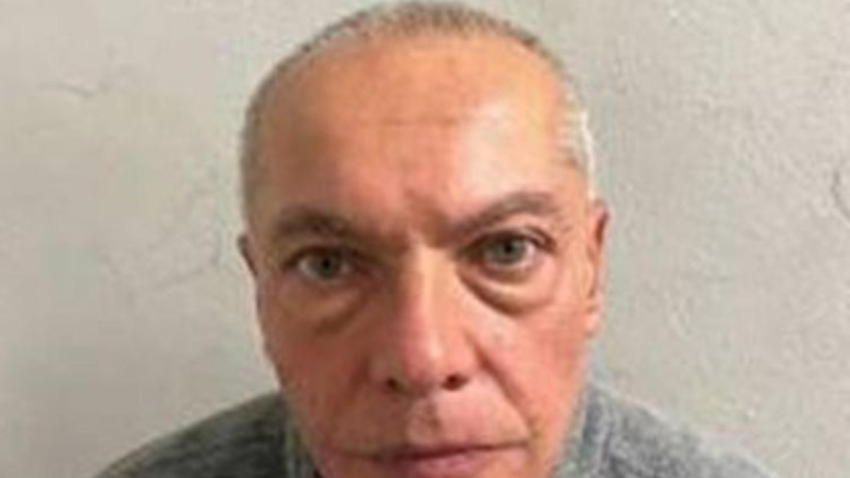 Milano, così ha agito l'accoltellatore Vincenzo Lanni: l'ira per una telefonata mancata, la vittima scelta a caso. La donna «ha iniziato il risveglio»