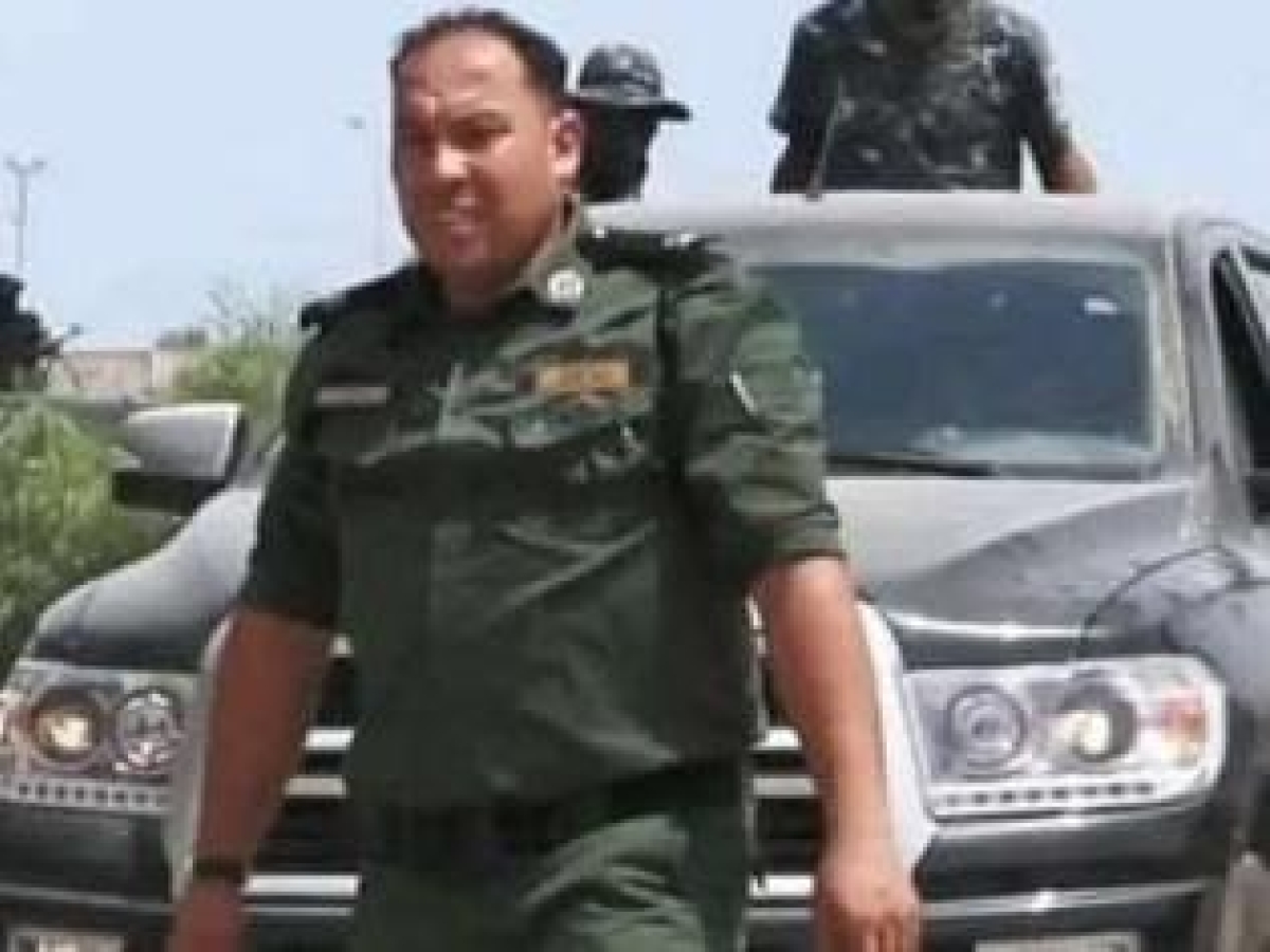 Perché Almasri è stato arrestato ora: dall’accoglienza trionfale alle accuse del primo ministro, così a Tripoli è mutato il clima