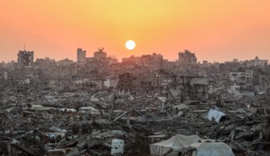 Gaza, le notizie sulla tregua Israele-Hamas in diretta | I servizi segreti Usa: «Avvocati militari israeliani avevano segnalato l'esistenza di prove su crimini di guerra a Gaza», l'inchiesta