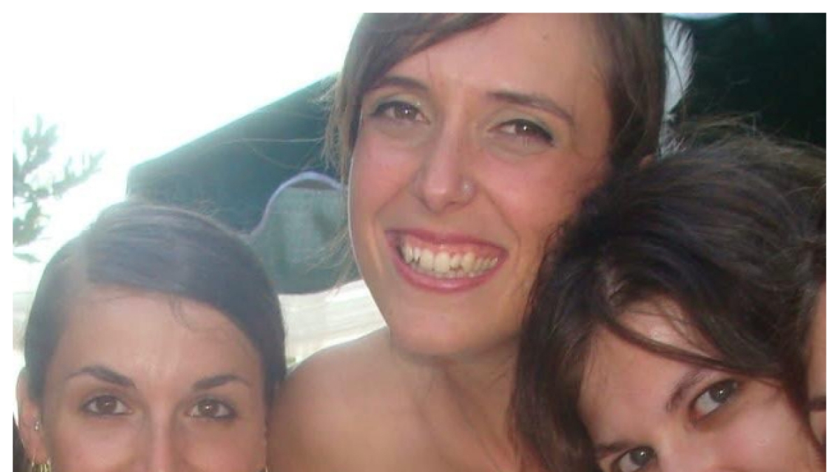 Valeria Solesin e l'orrore al Bataclan, l'amica sopravvissuta: «Per scappare correvo fra i cadaveri. Poi il senso di colpa mi devastò»