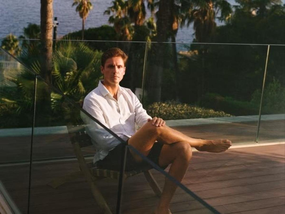 Champagne, ville e quadri con il petrolio russo: vita da nababbo di un 31enne tedesco