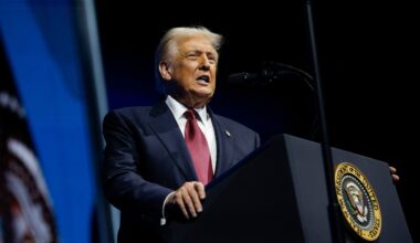 Trump riduce i dazi su alcuni prodotti alimentari: dal caffè alla carne, ecco quali