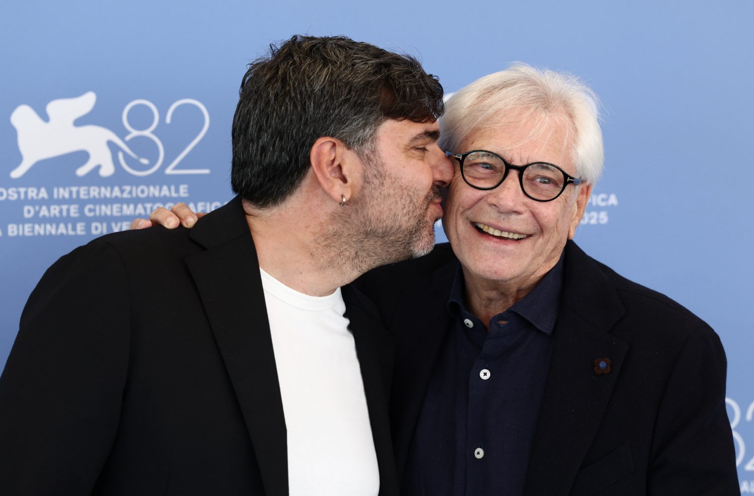 Nino D'Angelo: «Essere raccontato da un figlio è un privilegio». Nelle sale il film di Toni