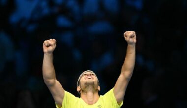 Atp Finals: Alcaraz rischia ma supera Fritz. Ora il n.1 di fine anno dista una vittoria