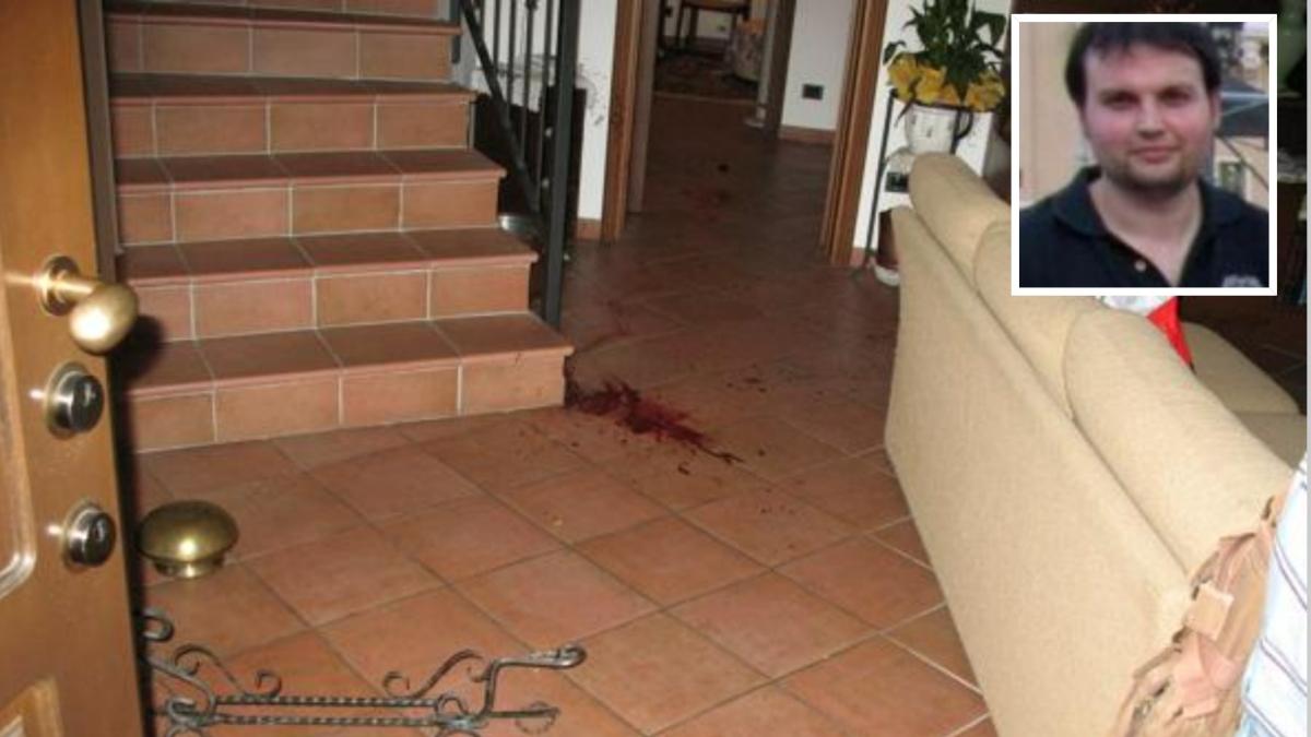 Garlasco, all'esterno della porta del garage della villetta di via Pascoli trovate le impronte di Marco Poggi