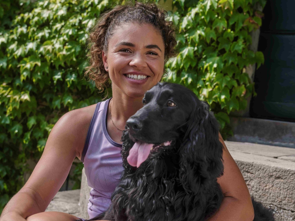 Jasmine Paolini: «Il mio cane Cesare è parte di me. Che belli quei momenti solo nostri di coccole sul divano»