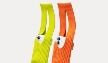 Apple, ecco la tracolla per trasportare l'iPhone: costa 250 euro e l'ha disegnata la maison dello «stilista di Jobs» - La Scelta Giusta