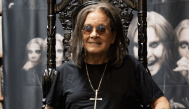 Ozzy Osbourne era stato ricoverato due settimane prima dell'ultimo show di Birmingham e il personale dell'ospedale aveva i ritratti delle persone autorizzate a vederlo