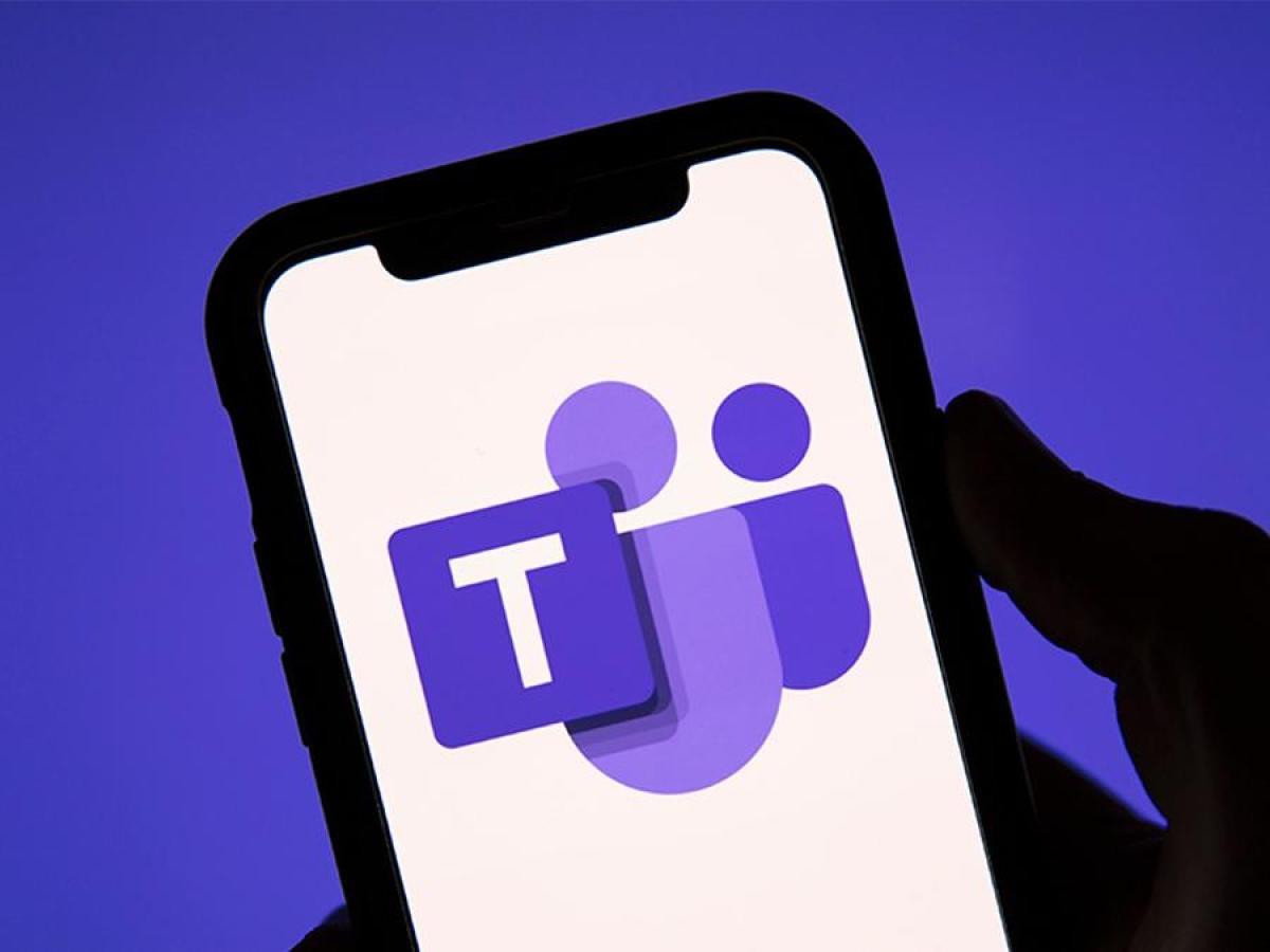 Microsoft Teams dirà al vostro capo se siete in ufficio o no: la nuova funzione e il rischio di «sorveglianza digitale» sui dipendenti