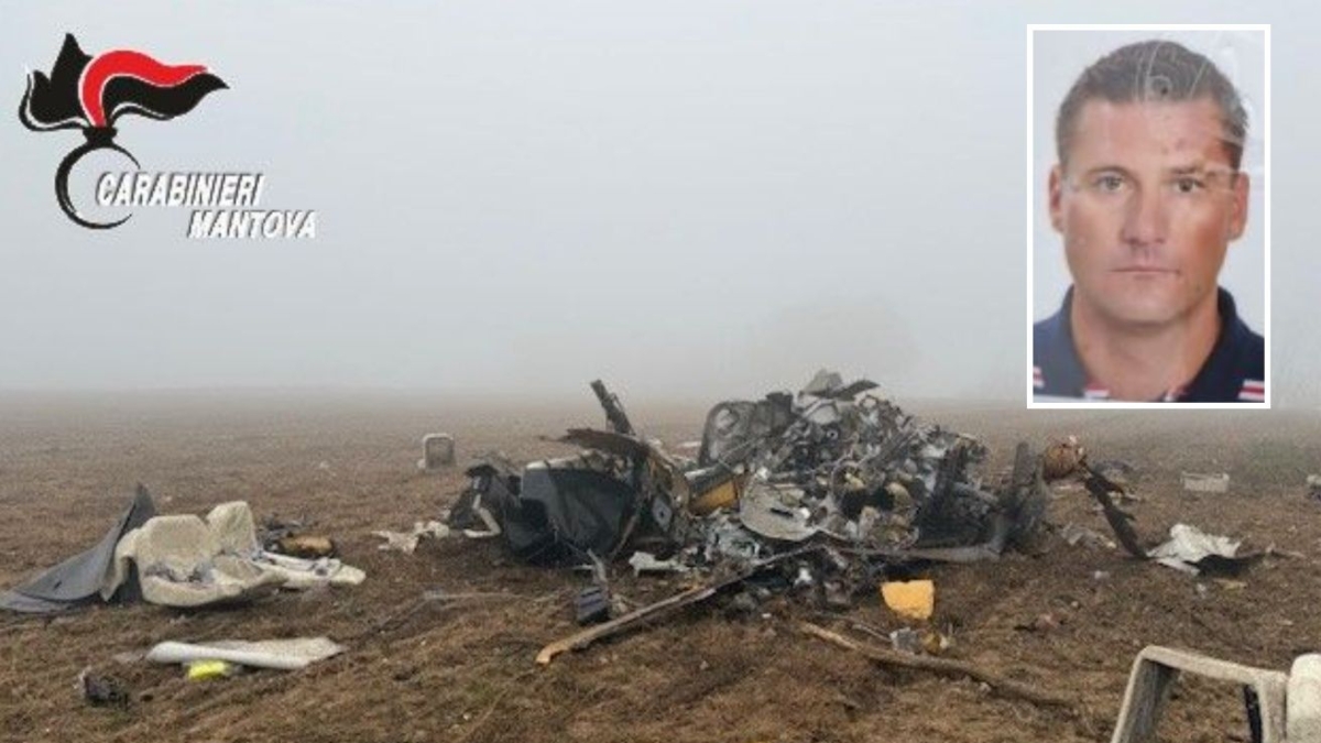 Mantova, elicottero caduto a Casalromano: morto il pilota 56enne Marco Eusebio Pavan. Aperta un'inchiesta
