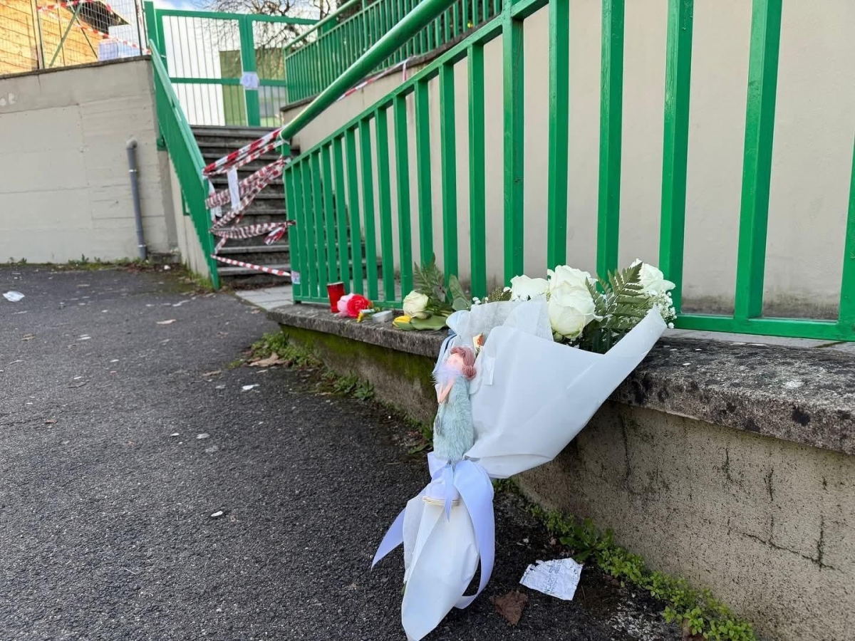 Arezzo, bimbo morto strozzato all'asilo nido: 5 avvisi di garanzia per le educatrici. L'accusa è omicidio colposo