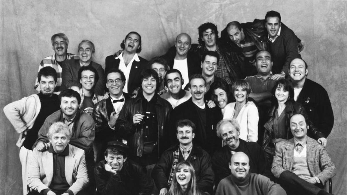 La storia dello Zelig e cosa ne resta oggi: «Sono girati troppi soldi e chi ce l'ha fatta se n'è andato, il locale originale è un posto per aperitivi»