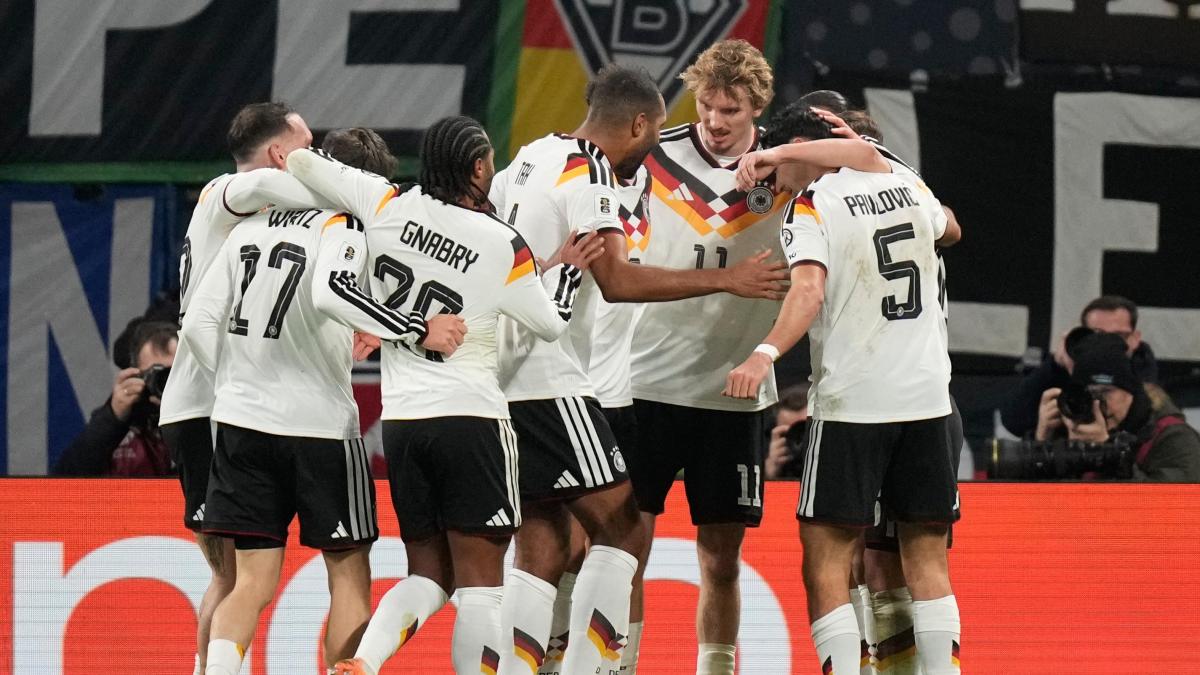 Mondiali: Germania e Olanda qualificate, Slovacchia ai playoff