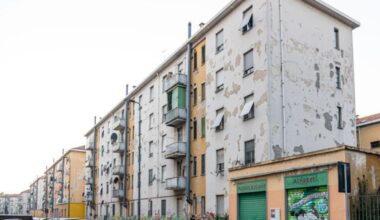 Epidemia di legionella a Milano, le voci dal quartiere: «Abbiamo paura, noi mai ascoltati. L'amministratore ci diceva che l'acqua era ok»