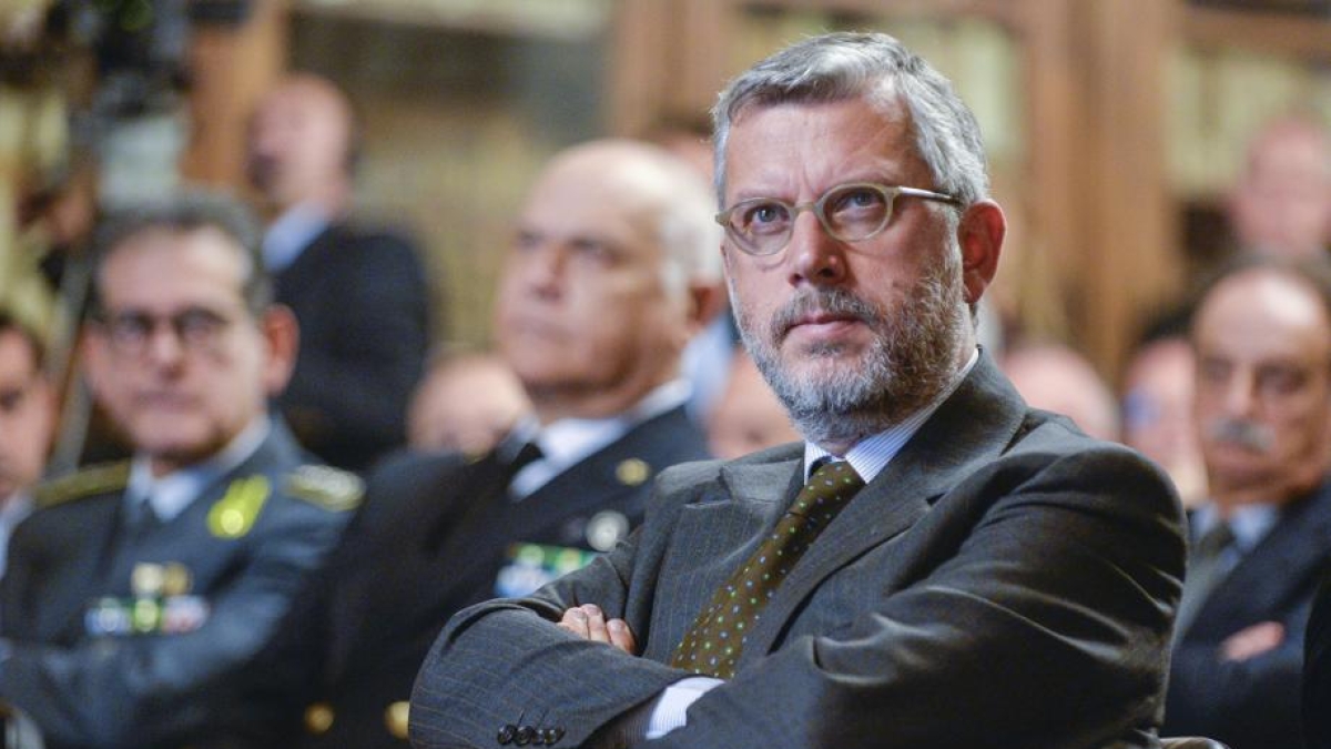 Garofani, accusato del piano contro Meloni: «Amareggiato perché erano chiacchiere tra amici. Il presidente Mattarella mi ha rassicurato»