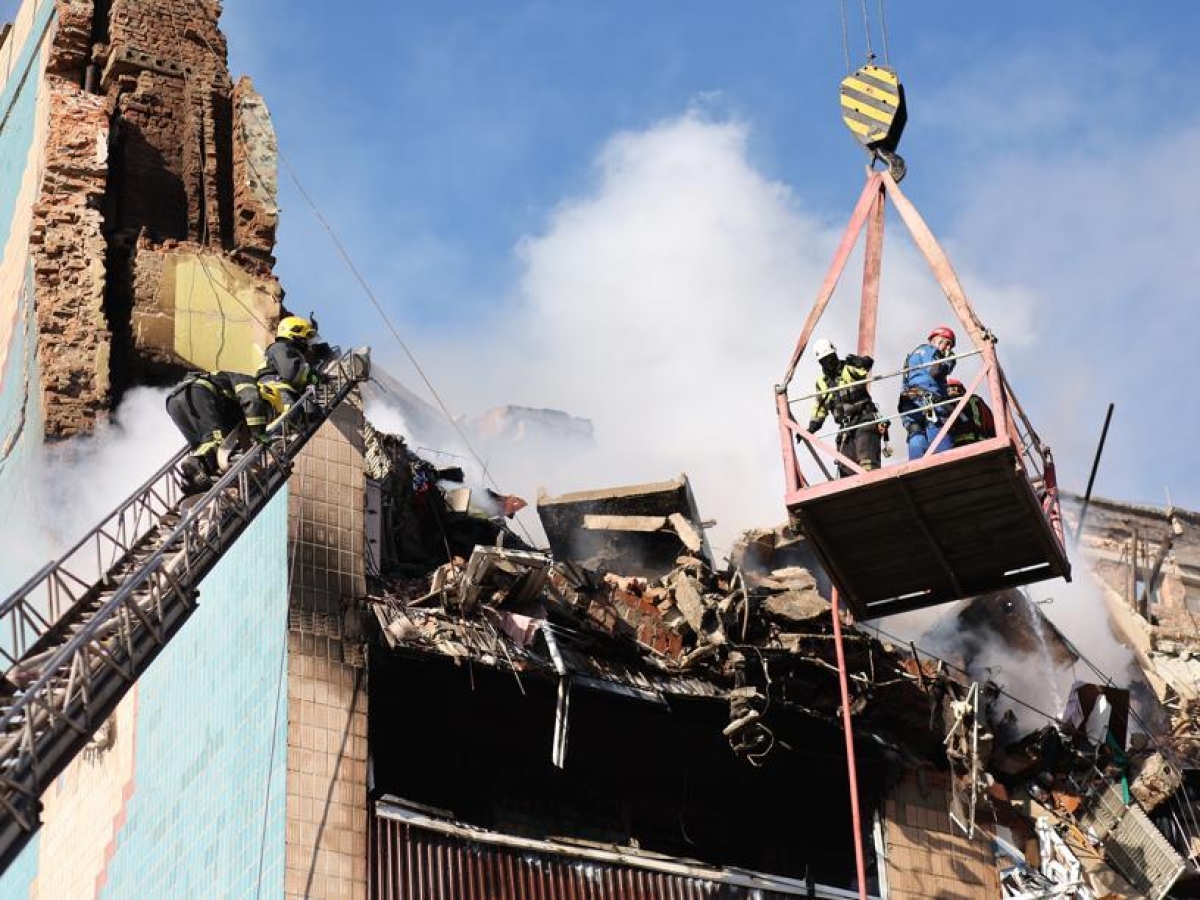 Ucraina - Russia, le notizie sul conflitto in diretta | Trump a Putin: «Fammi risolvere la tua cavolo di guerra». E lancia il piano: «Riconoscimento Crimea e Donbass a Russia». Ma Zelensky: «No». A gennaio Kellogg lascia l'amministrazione Usa