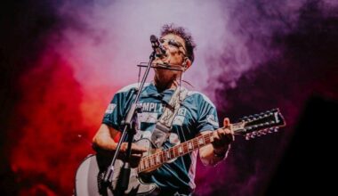 Edoardo Bennato: «La fata? Se guardiamo la cronaca, se la passa malissimo. E io ho una figlia adolescente»