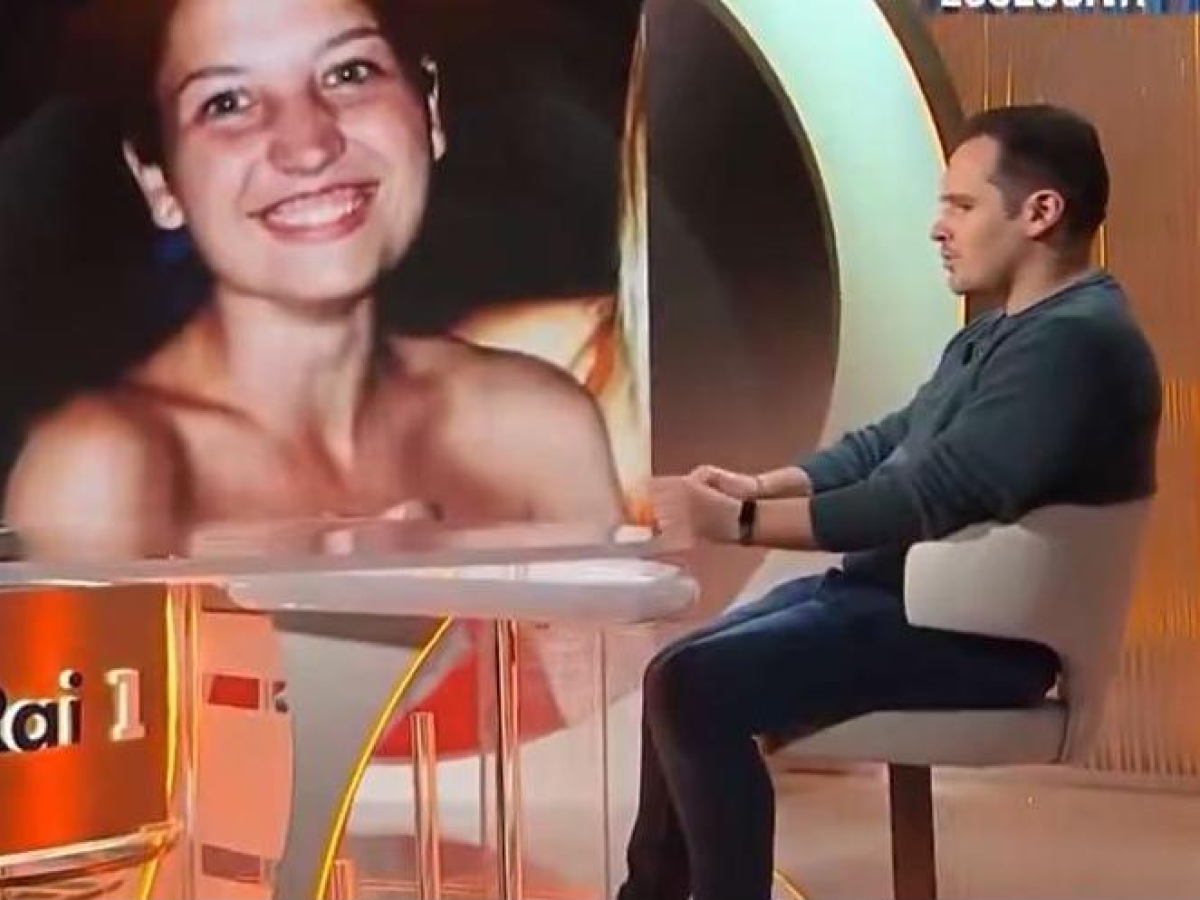 Delitto di Garlasco, il Dna di Sempio sotto le unghie di Chiara Poggi. La difesa: «Contatto indiretto». Gli inquirenti: movente ricostruito nel dettaglio