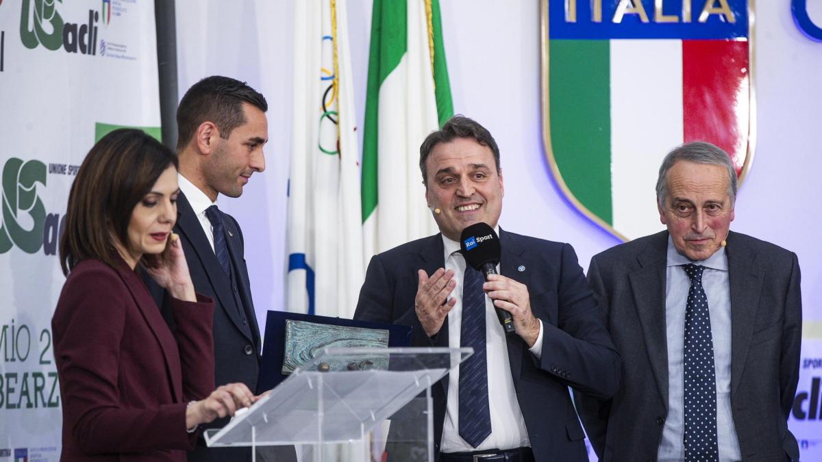 Procura Figc chiude indagini, verso deferimento di Zappi, n.1 degli arbitri