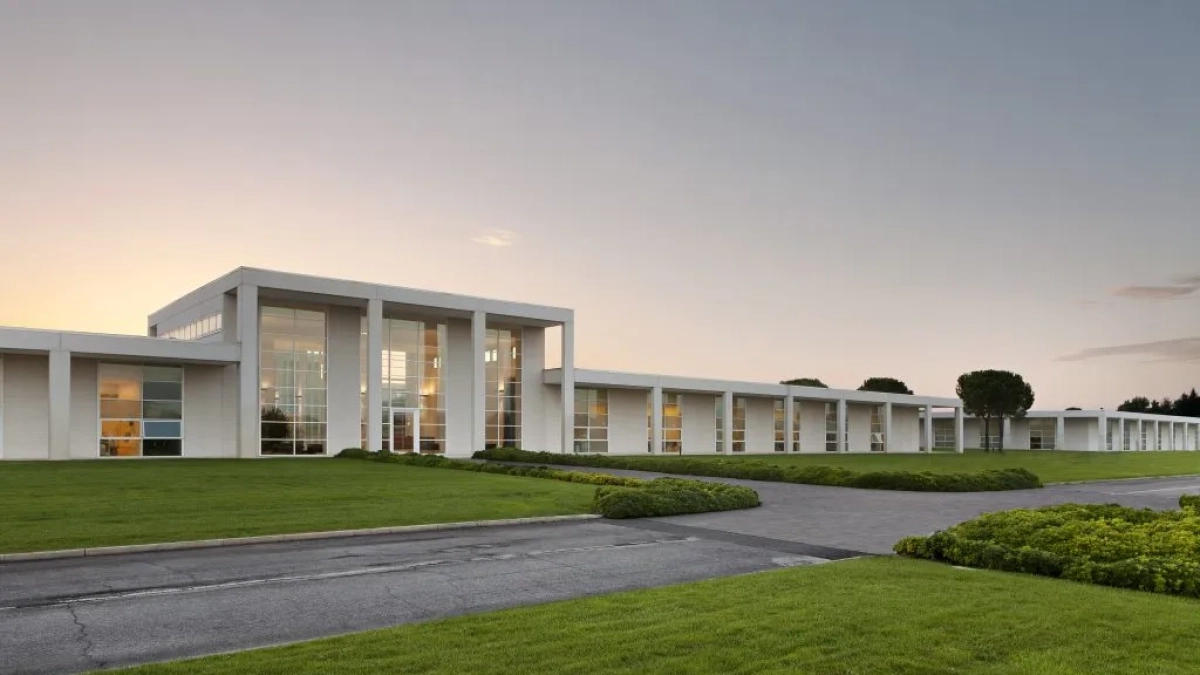 Inchiesta Tod’s, le richieste del pm sul caporalato: stop alla pubblicità per sei mesi, chi sono gli indagati