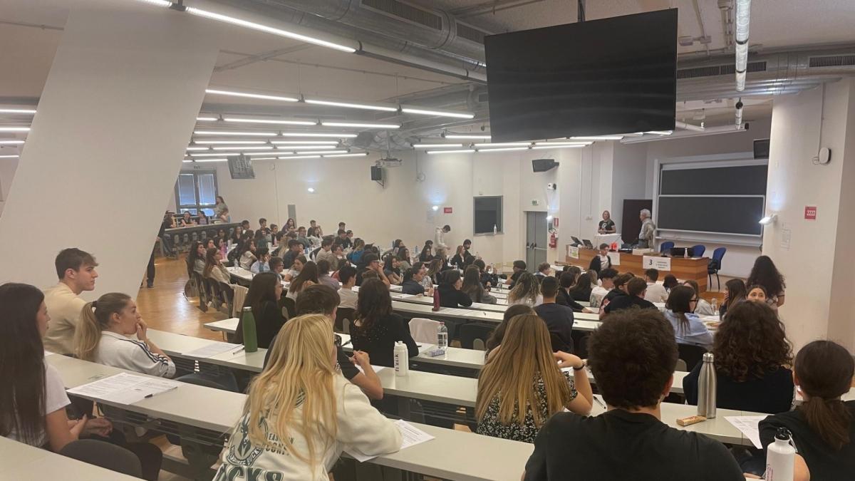 Test di Medicina, il Mur: «Prove sul web prima della diffusione ufficiale. Pronti ad annullare gli esami per i responsabili»