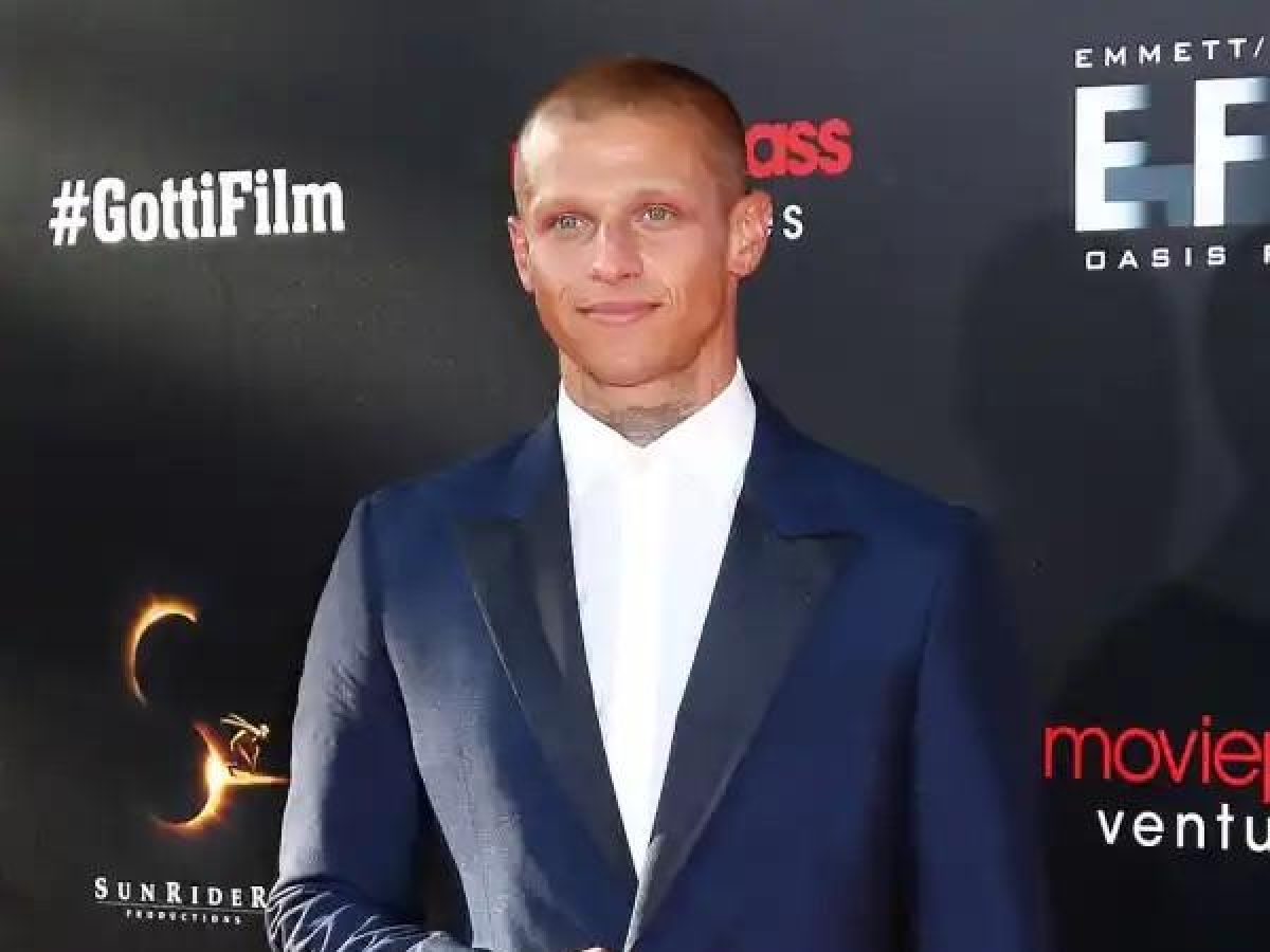 Spencer Lofranco morto a 33 anni, l'attore aveva recitato con John Travolta e Kelly Preston