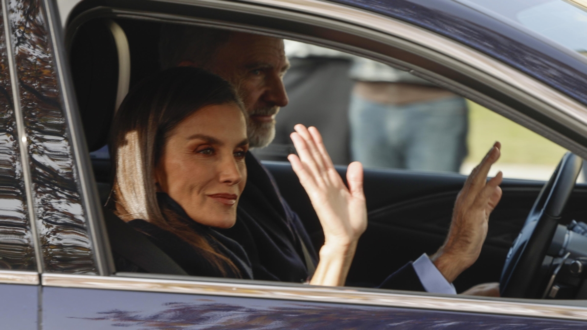 Juan Carlos e re Felipe, pranzo di famiglia (dopo scandali e incomprensioni). E l'erede Leonor conquista il 75% dei giovani spagnoli