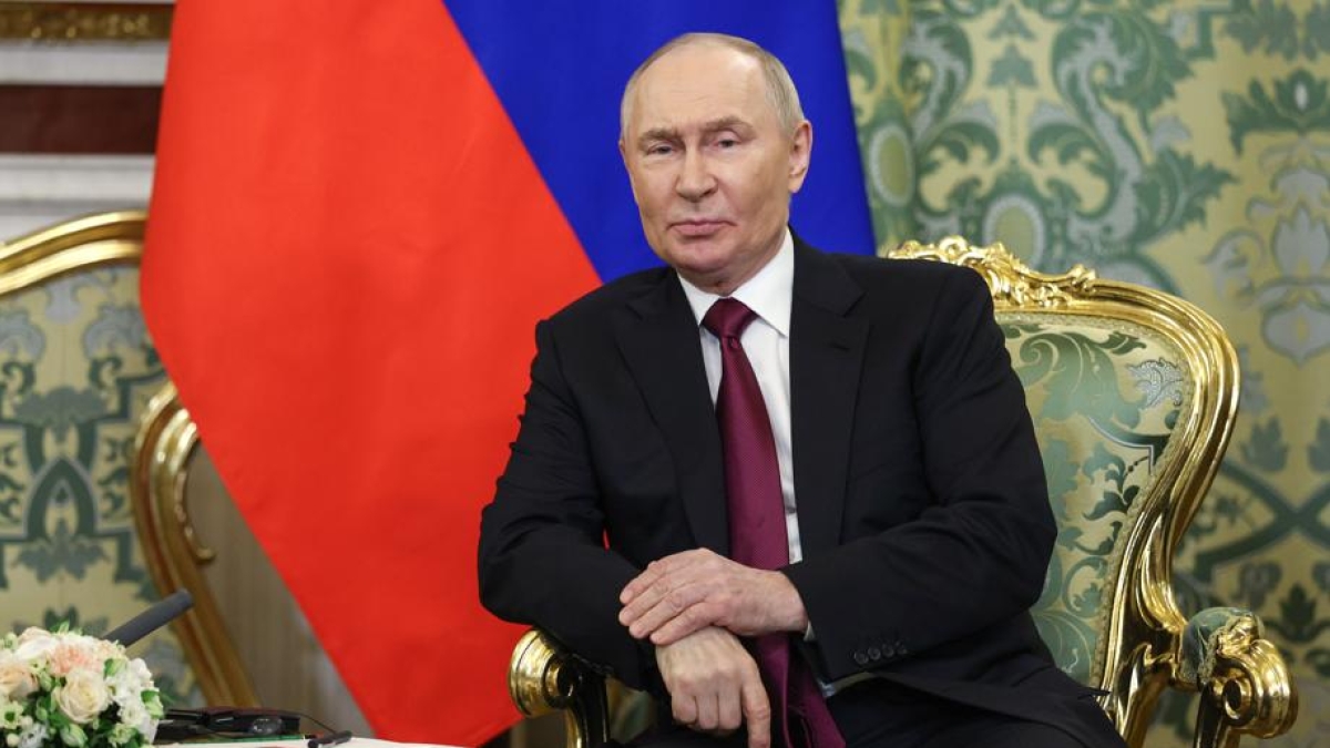 Putin parla di pace ma si prepara alla guerra. Mosca rinforza l’esercito anche grazie agli stranieri