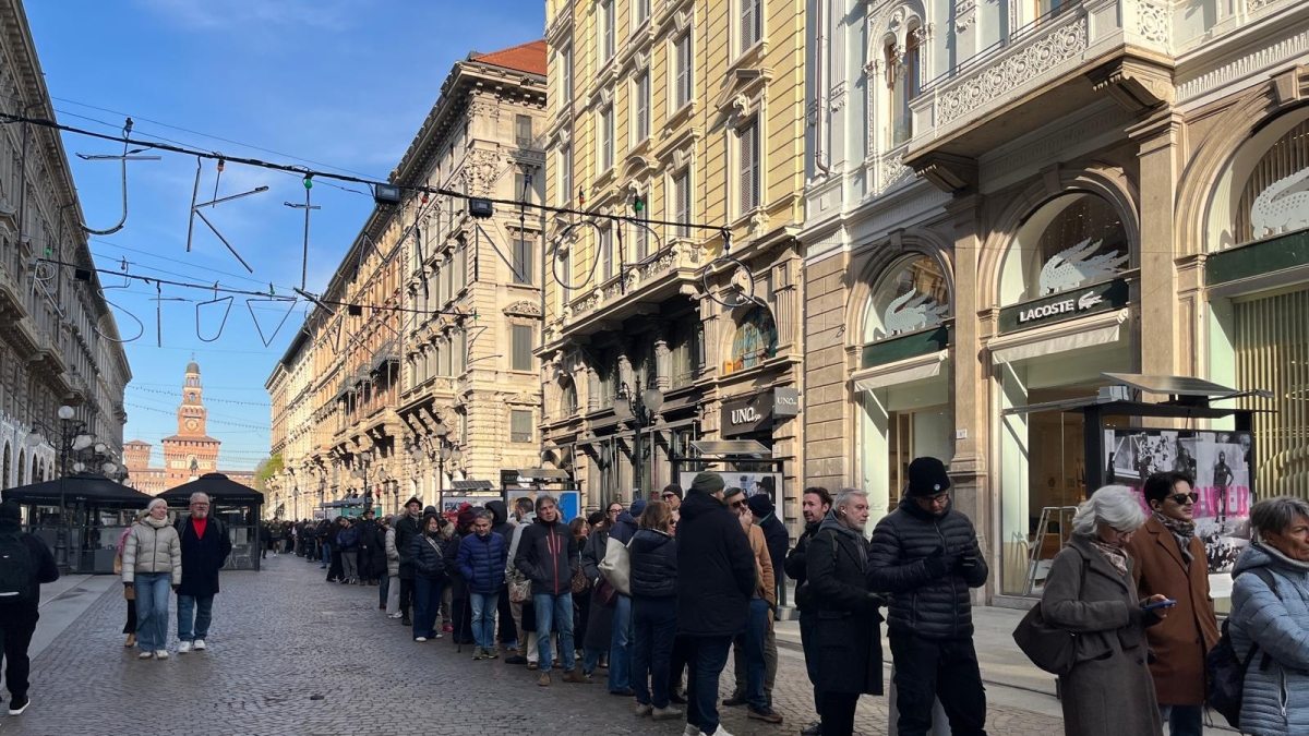 Ornella Vanoni, l'omaggio al Piccolo Teatro. Salvatores: «Si mangiava la vita». Mannoia: «Libera e irriverente»
