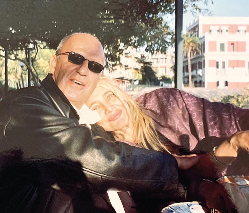 Mara Venier: «Don Mazzi mi sgridava se ero troppo scollata. Il figlio perso con Arbore un grandissimo dolore»