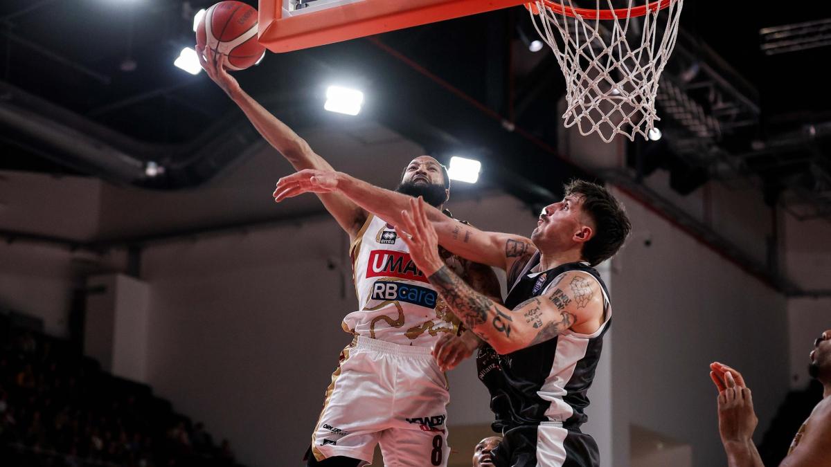 Basket, il meglio della 9ª giornata di Serie A: quintetto ideale, sorpresa, italiano